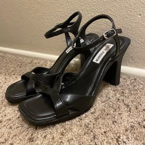 Steve Madden black heels